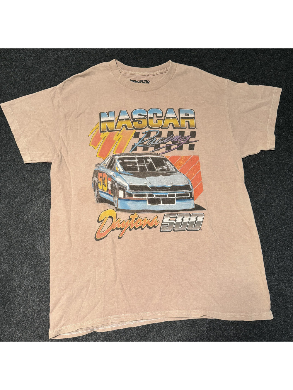 Vintage NASCAR Racing Daytona 500 Graphic T-Shirt Men's Size Large Tan Brown